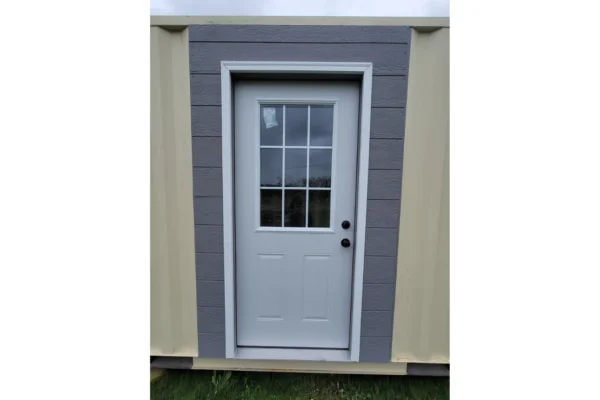 18_1024x1024@2x 20ft Shipping Container Standard One-Trip Featuring a Man Door